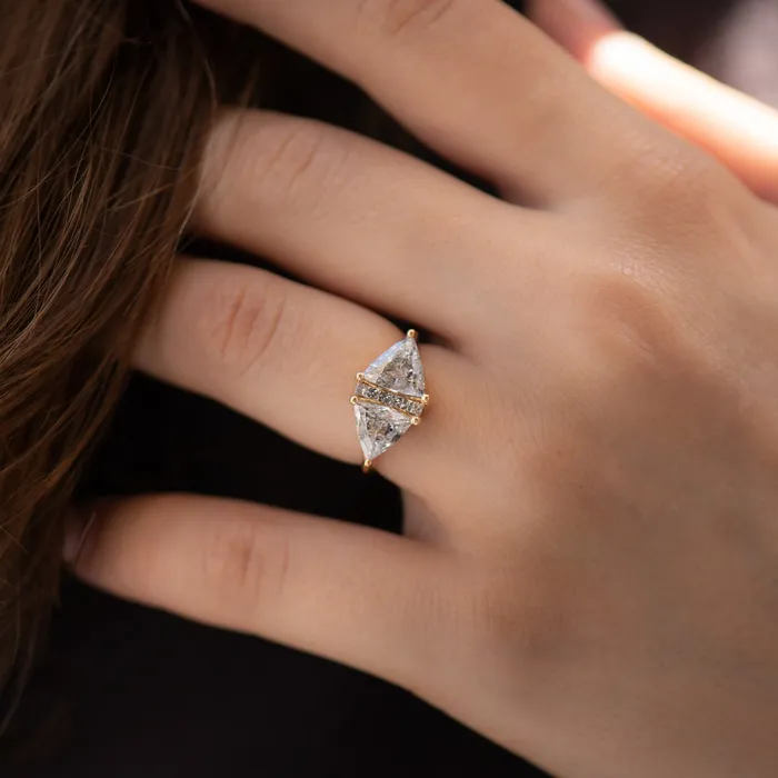 ARTEMER Rings OOAK Rhombus Engagement Ring with Trillion Cut Salt and Pepper Diamonds